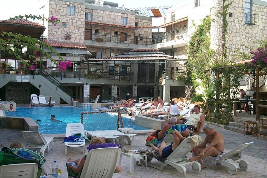 Green House Apart Hotel Гюмбет Екстер'єр фото